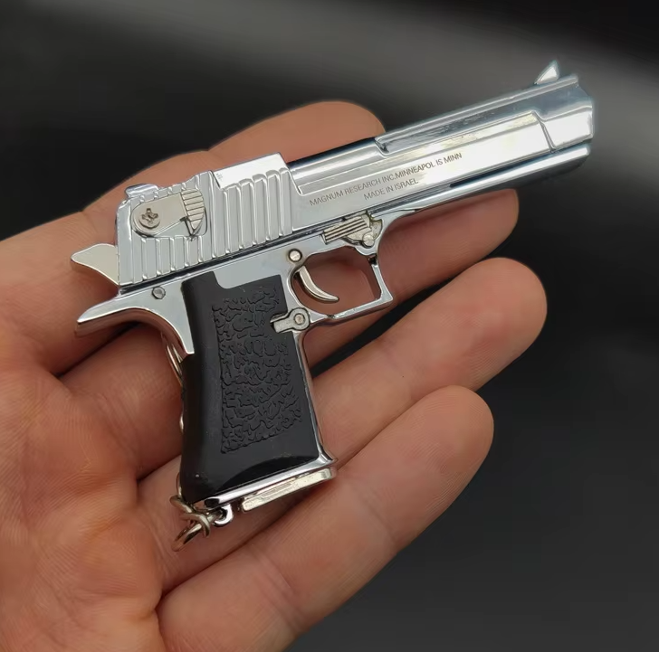 Брелок для ключів Desert Eagle 1:3 металевий пістолет-мініатюра, сувенір-подарунок