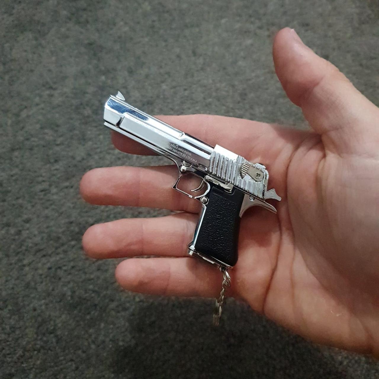 Брелок для ключів Desert Eagle 1:3 металевий пістолет-мініатюра, сувенір-подарунок