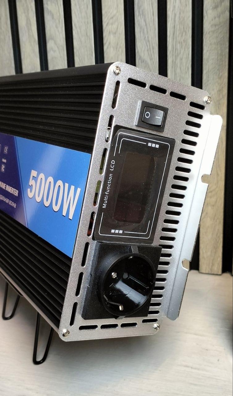 Інвертор FDIK A10 чиста синусоїда 5000W/2200W, 12V→220V, дисплей, CE